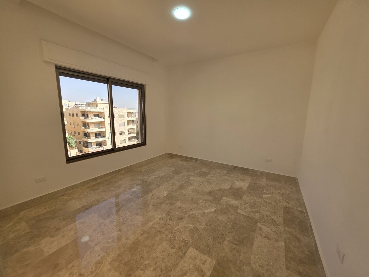 Amman, Apartments, Flats, Houses & Villas, JOD 18000/year,  3 BR,  Semi Furnished 3B Apart With Baconlies In Der Ghbar 00962777688956