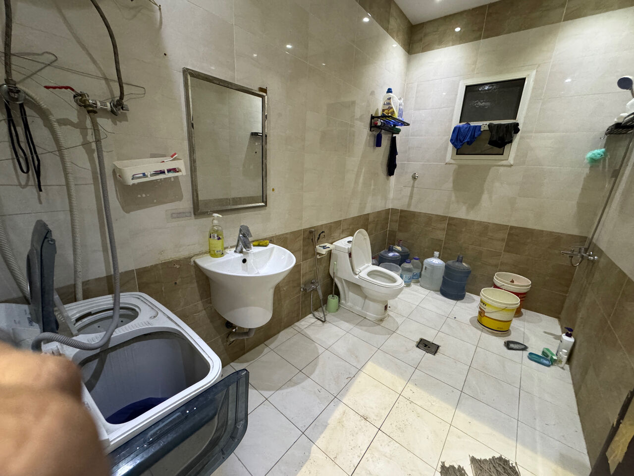 Riyadh, Bedspace For Rent, SAR 600/month,  1-2 Bedspace For 2bh Flat Area With Attach Bathroom Wordroom And Big Space