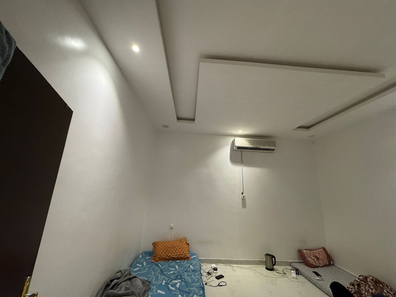 Riyadh, Bedspace For Rent, SAR 600/month,  1-2 Bedspace For 2bh Flat Area With Attach Bathroom Wordroom And Big Space