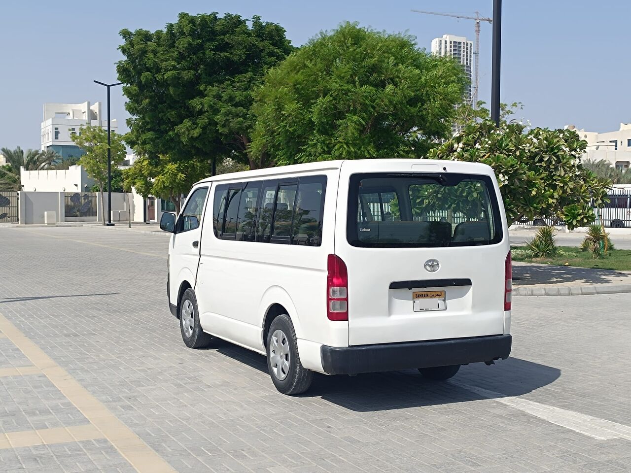 Manama, Vehicles, Cars & Trucks , BHD 2700,  TOYOTA HIACE,  2010,  Manual,  294000 KM,  PASSENGER VAN