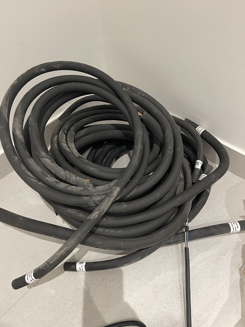 Jeddah, Materials, SAR 150,  Split Ac Connecting Pipe (copper)