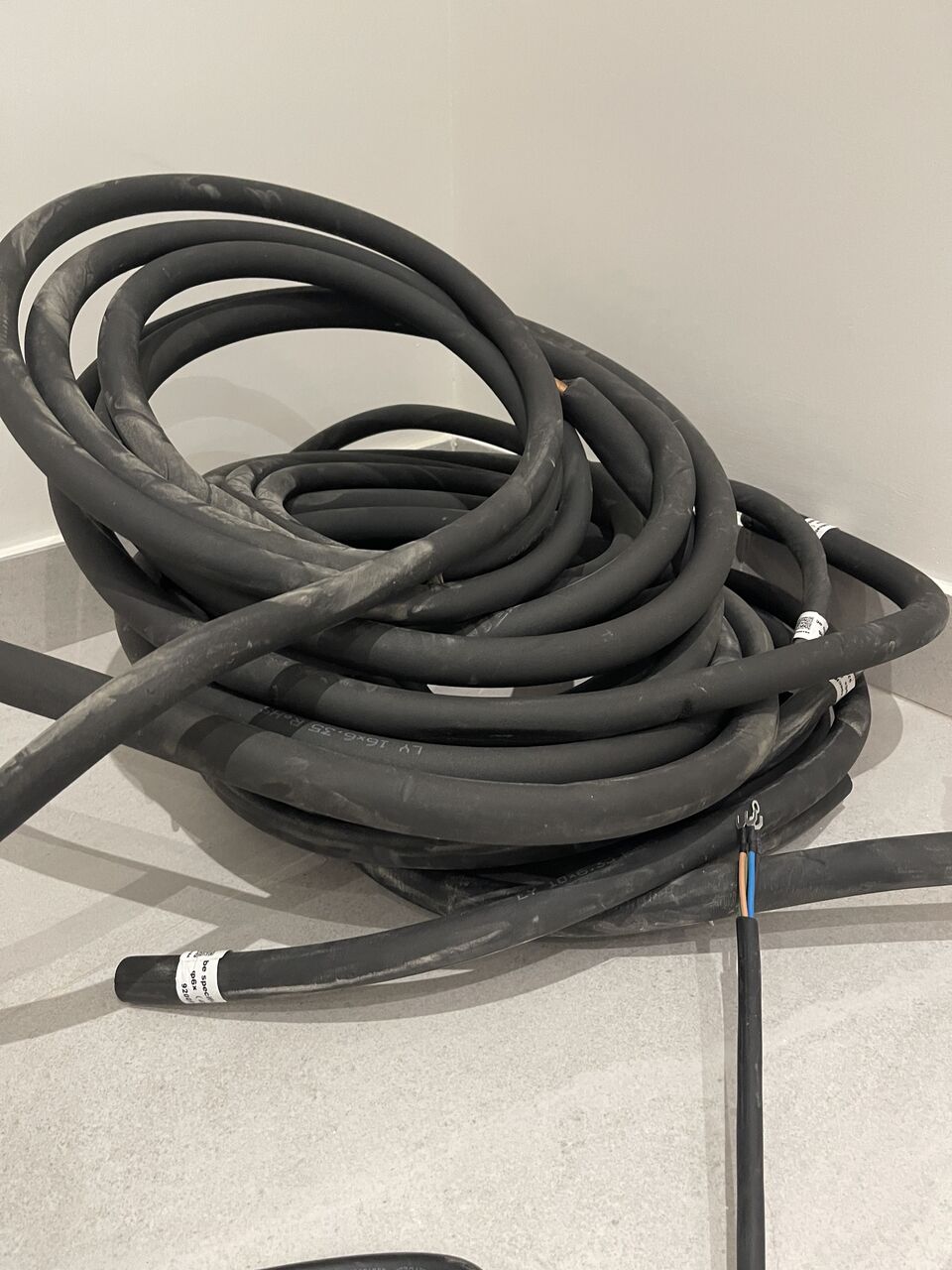 Jeddah, Materials, SAR 150,  Split Ac Connecting Pipe (copper)