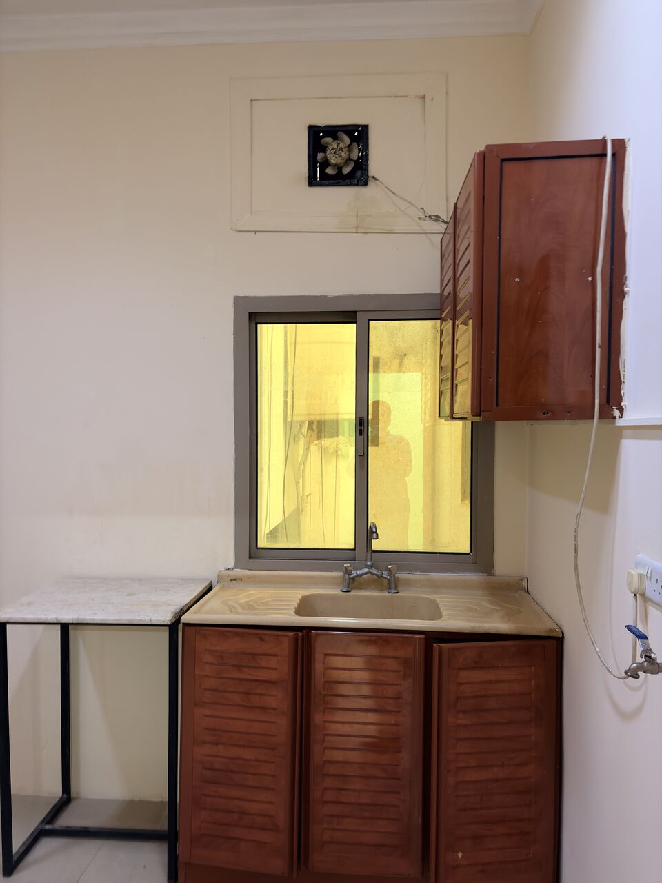 Gudaibiya, Apartments, Flats, Houses & Villas, BHD 140/month,  1 BR,  Flat For Rent In Gudaibiya Near To Palace Mosque