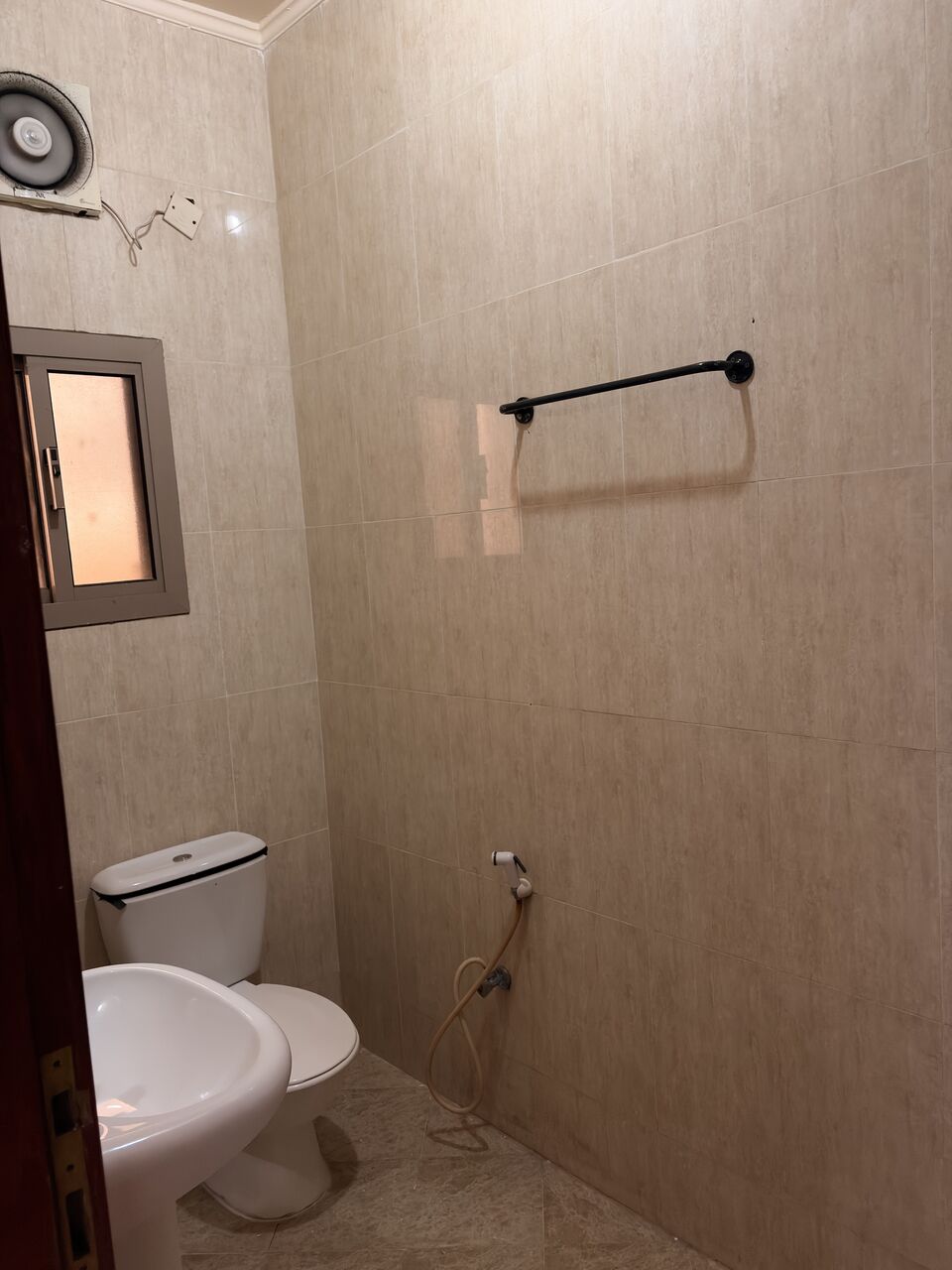 Gudaibiya, Apartments, Flats, Houses & Villas, BHD 140/month,  1 BR,  Flat For Rent In Gudaibiya Near To Palace Mosque
