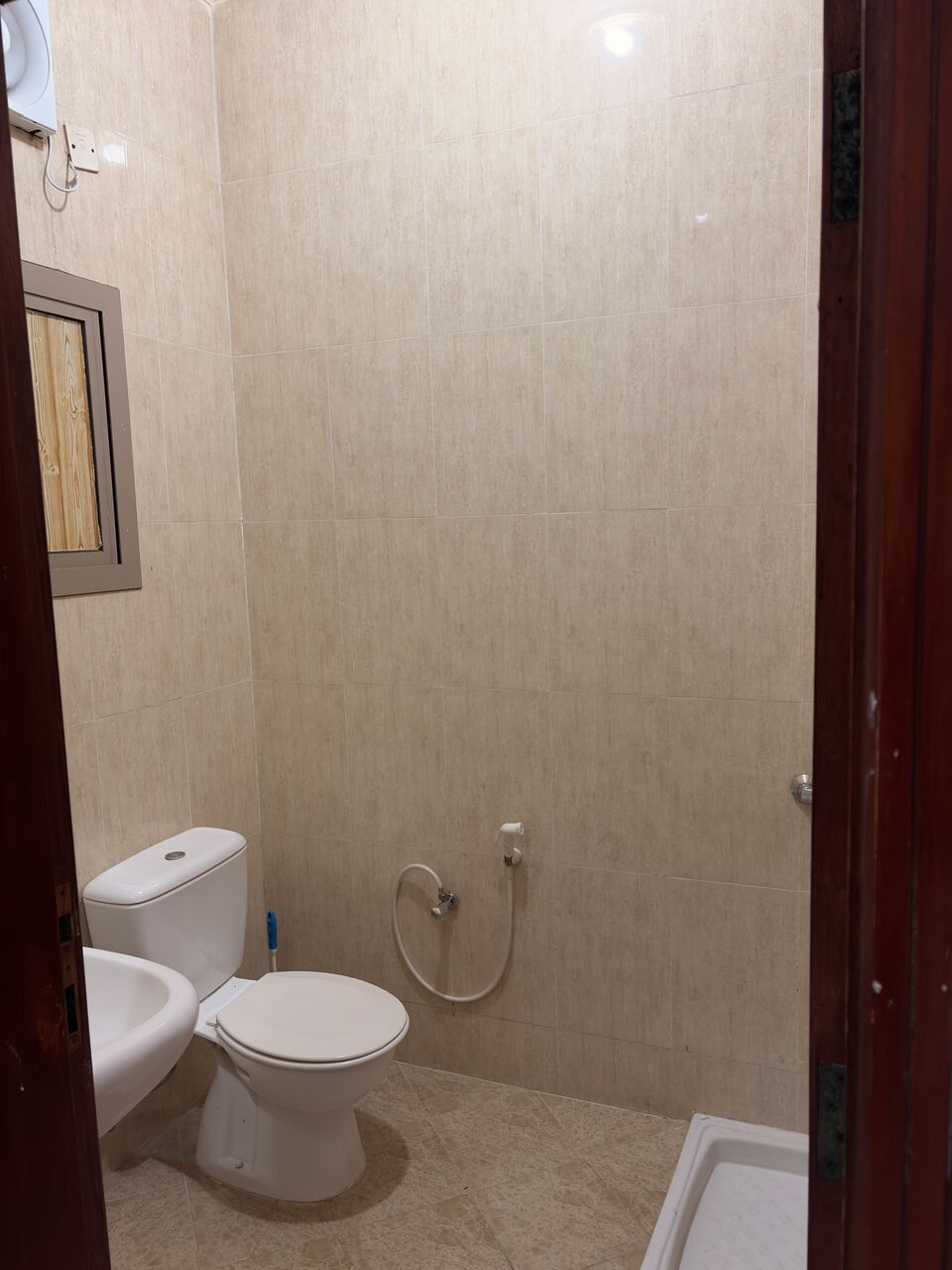 Gudaibiya, Apartments, Flats, Houses & Villas, BHD 140/month,  1 BR,  Flat For Rent In Gudaibia Near Palace Mosque