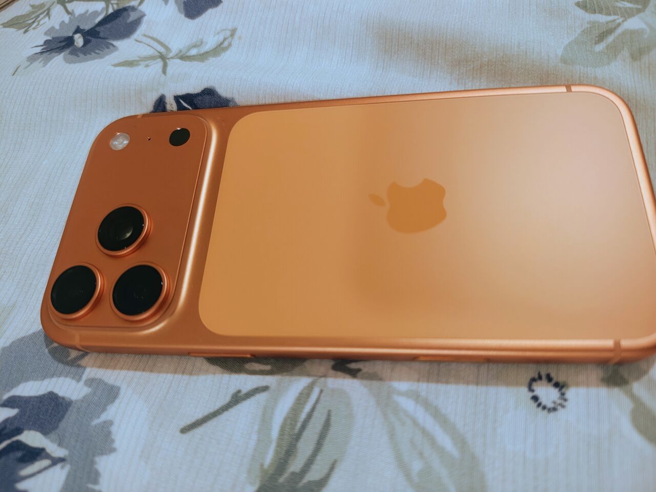 Dammam, Mobile Phones, SAR 4200,  Iphone 17 Pro Max
