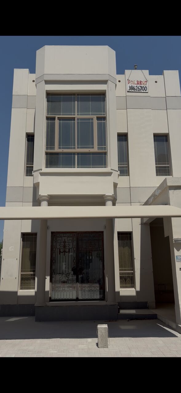 Zinj, Villas, BHD 1000,  Villa For Rent