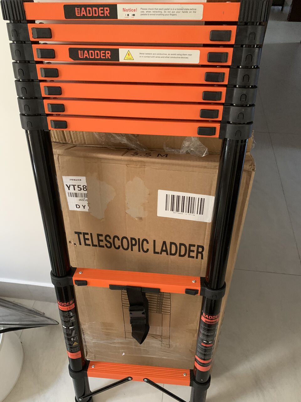 Riyadh, Heavy Equipment, SAR 150,  PRICE REDUCED - Telescopic Ladder - BRAND NEW
