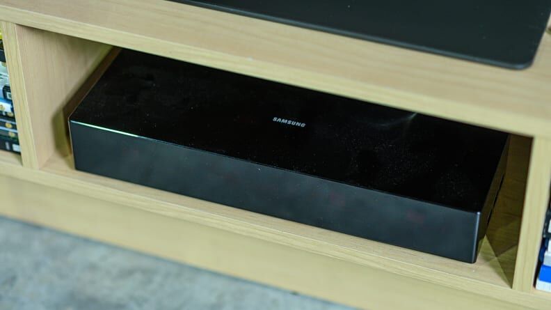 Al Jubail Al Balad, Electronics, SAR 7500,  TV Model SAMSUNG 75-Inch QLED TV Q90R