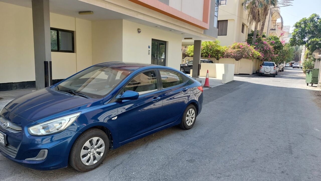 Manama, Vehicles, Cars & Trucks , BHD 2500,  Hyundai Accent 1.6 L Full Automattic Well Mantaine,  2017,  Automatic,  110000 KM,