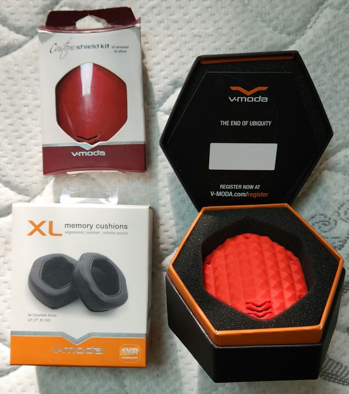 Al Jubail Al Balad, Electronics, SAR 750,  Headphone Model V-Moda Crossfade Wireless