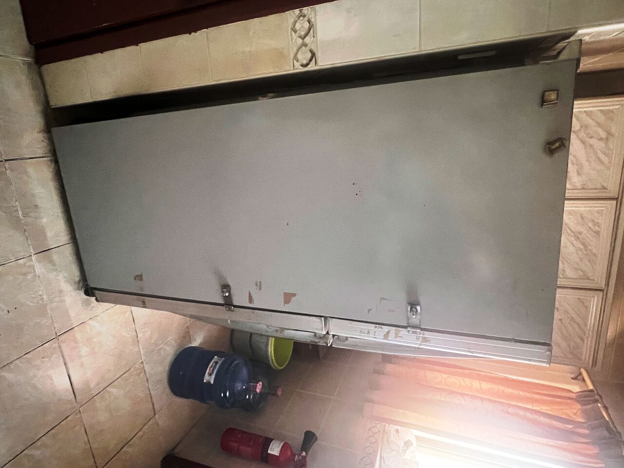 Riffa, Air Conditioners, BHD 50,  Freeze