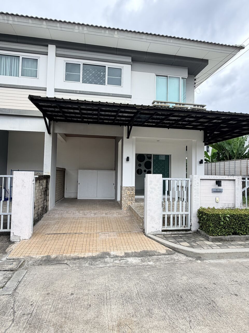 Bangkok, Real Estate For Sale, THB 3290000,  3 BR,  35 Sq. Feet,  Cx Selling Twin Houses Atoll Village Maldives Palm Tel.0999983897