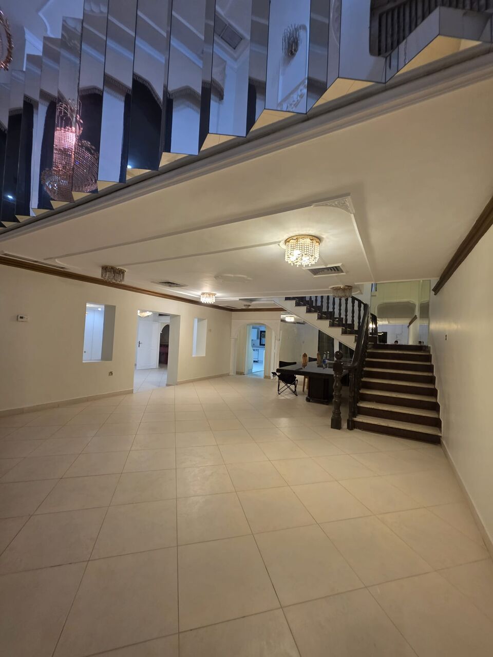 Kuwait City, Villas, KWD 1300,  Villa For Rent In Sabah Al-Salem (for Kuwaiti Families Only).