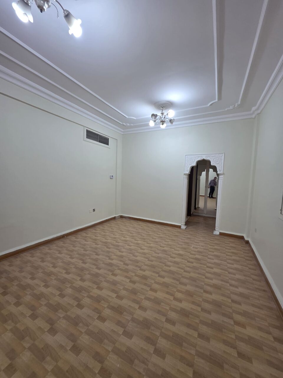 Kuwait City, Villas, KWD 1300,  Villa For Rent In Sabah Al-Salem (for Kuwaiti Families Only).
