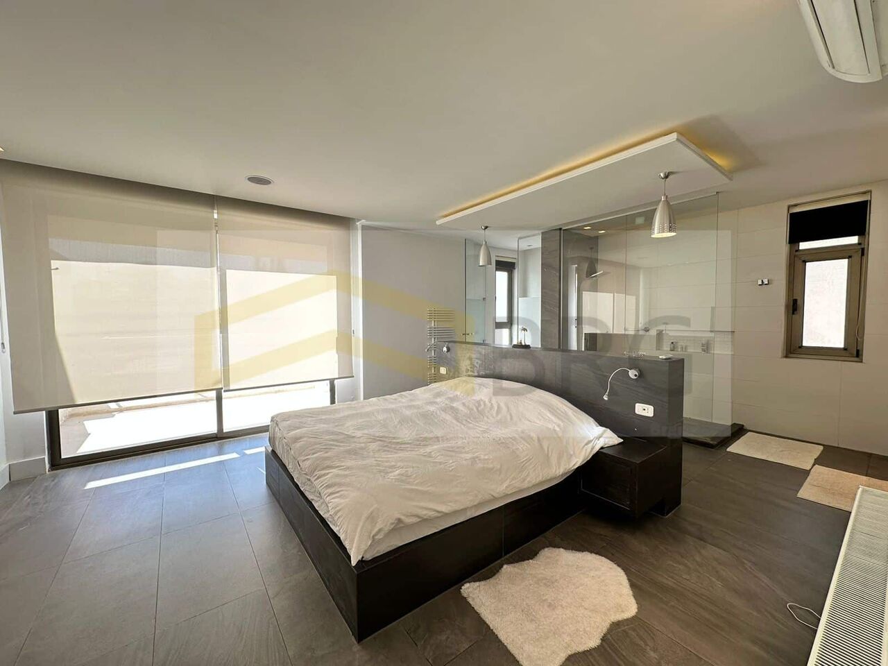 Amman, Apts/Flats Wanted, JOD 25000/year,  Furnished,  2 BR,  Rooftop Duplex. Where Luxury Meets Breathtaking Views. ✨