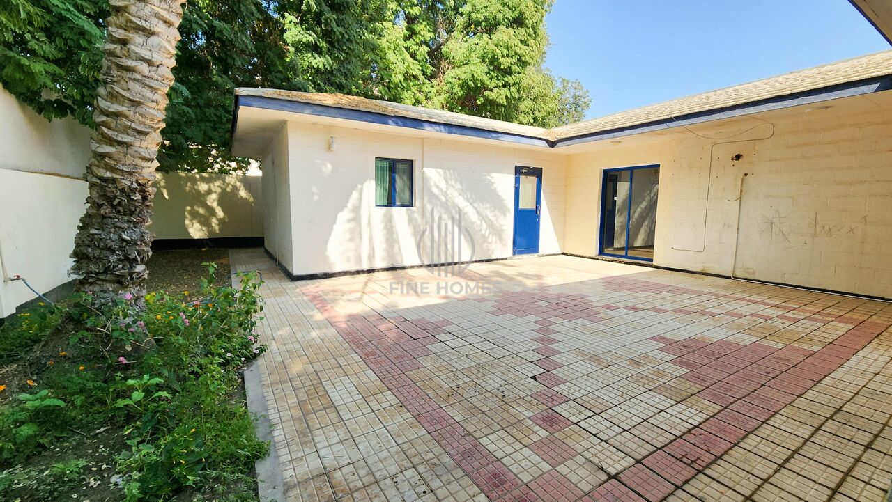 Riffa, Villas, BHD 400,  Backyard ! Private Garden ! Rare Compound Villa
