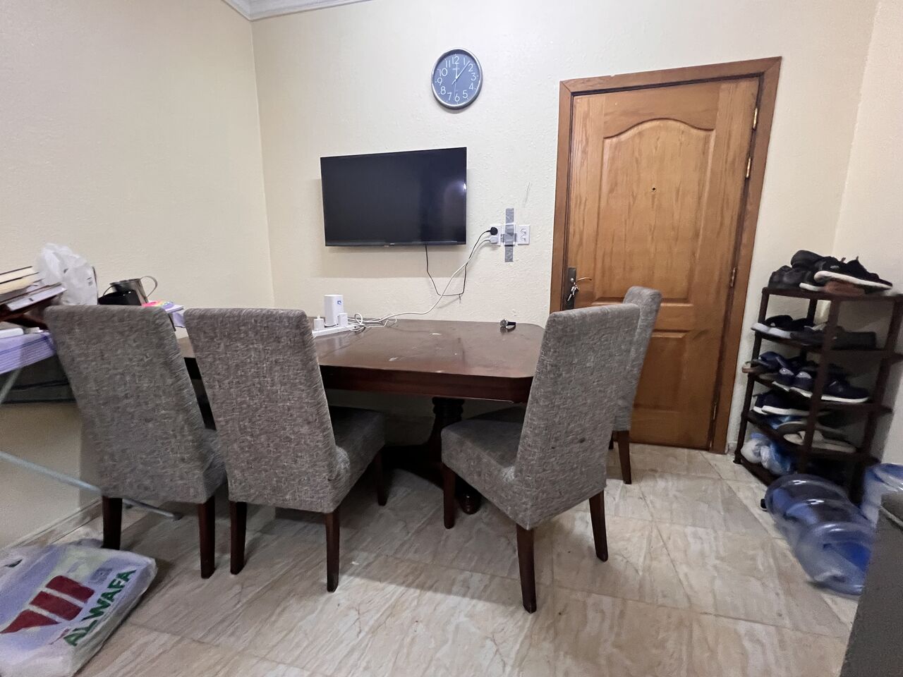 Dammam, Furniture, SAR 600,  8 Seater Dining Table For Sale