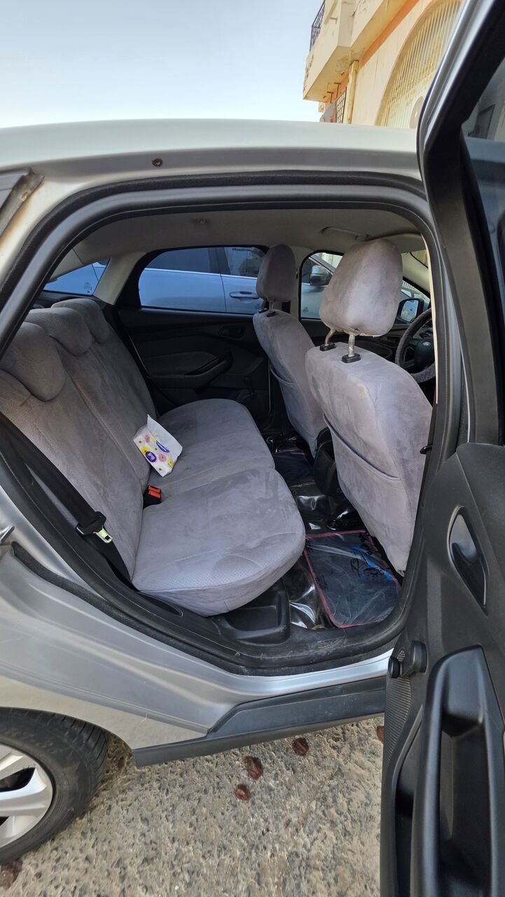 Al Kharj, Vehicles, Cars & Trucks , SAR 13000,  Ford,  2013,  Automatic,  209400 KM,   Focus . 13000 SR
