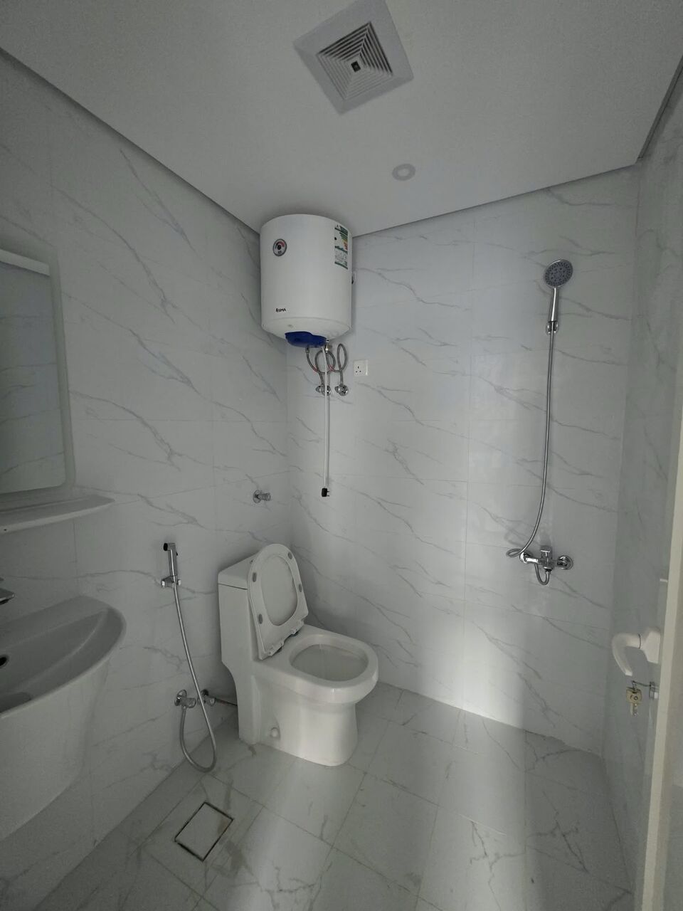 Khobar, Apartments, Flats, Houses & Villas, SAR 1775/month,  2 BR,  Consists Of:- 2 Bedrooms, Room   2 Bathrooms, And A Kitchen,  Fast Floor, External Apartme