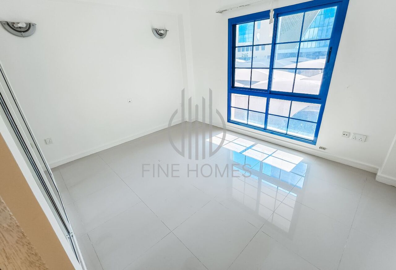 Manama, Apartments, Flats, Houses & Villas, BHD 500/month,  4 BR,  Modern 4-Bedroom Duplex Apartment For Rent In Seef