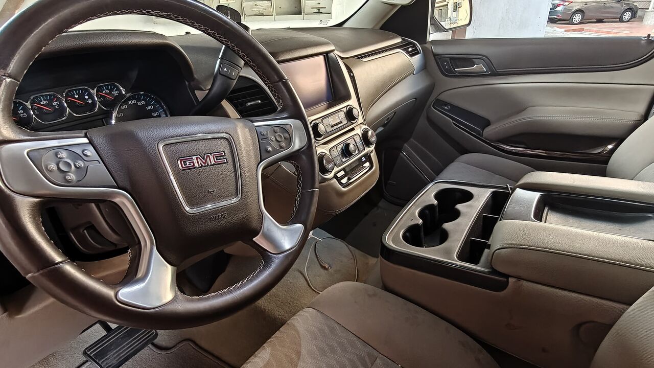 Jeddah, Vehicles, Cars & Trucks , SAR 80500,  Gmc Yukon,  2018,  Automatic,  114000 KM,  *GMC | Yukon |  | First Owner | Matalic Gray | جيمس يوكن