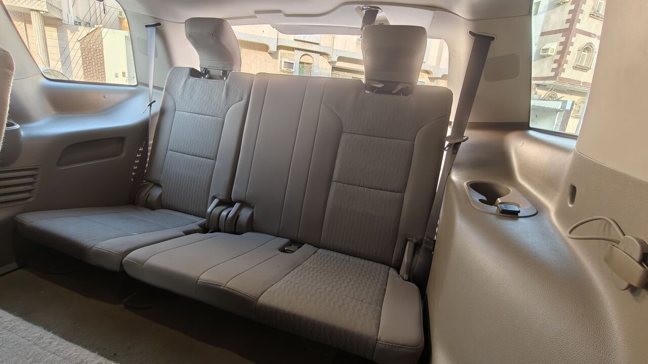 Jeddah, Vehicles, Cars & Trucks , SAR 80500,  Gmc Yukon,  2018,  Automatic,  114000 KM,  *GMC | Yukon |  | First Owner | Matalic Gray | جيمس يوكن