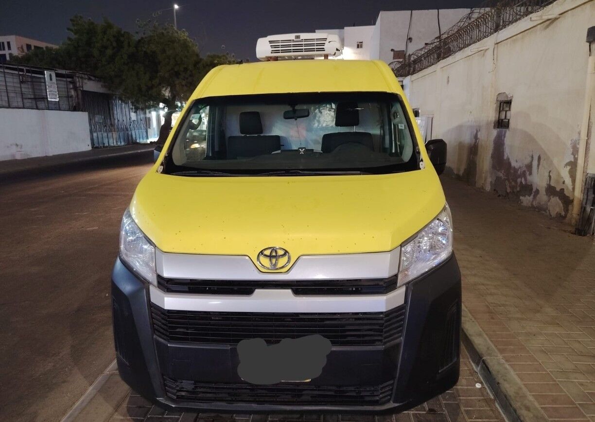 Jeddah, Vehicles, Cars & Trucks , SAR 1,  Toyota Hi-Ace,  2021,  Manual,  174000 KM,