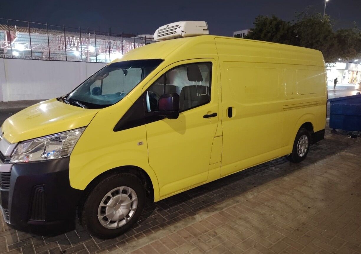 Jeddah, Vehicles, Cars & Trucks , SAR 1,  Toyota Hi-Ace,  2021,  Manual,  174000 KM,