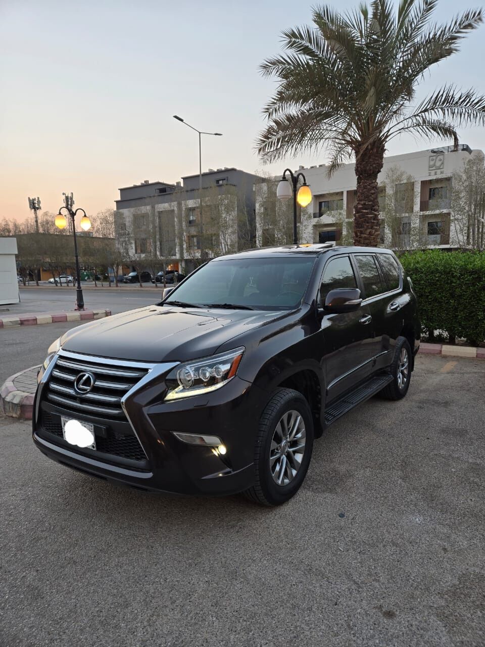 Riyadh, Vehicles, Cars & Trucks , SAR 145000,  Lexus GX 460,  2019,  Automatic,  190000 KM,  I Would Like To Sell My Lexus Gx460  Highest Trim