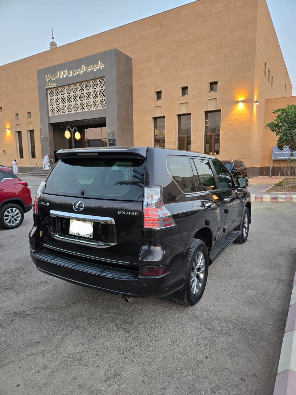 Riyadh, Vehicles, Cars & Trucks , SAR 145000,  Lexus GX 460,  2019,  Automatic,  190000 KM,  I Would Like To Sell My Lexus Gx460  Highest Trim