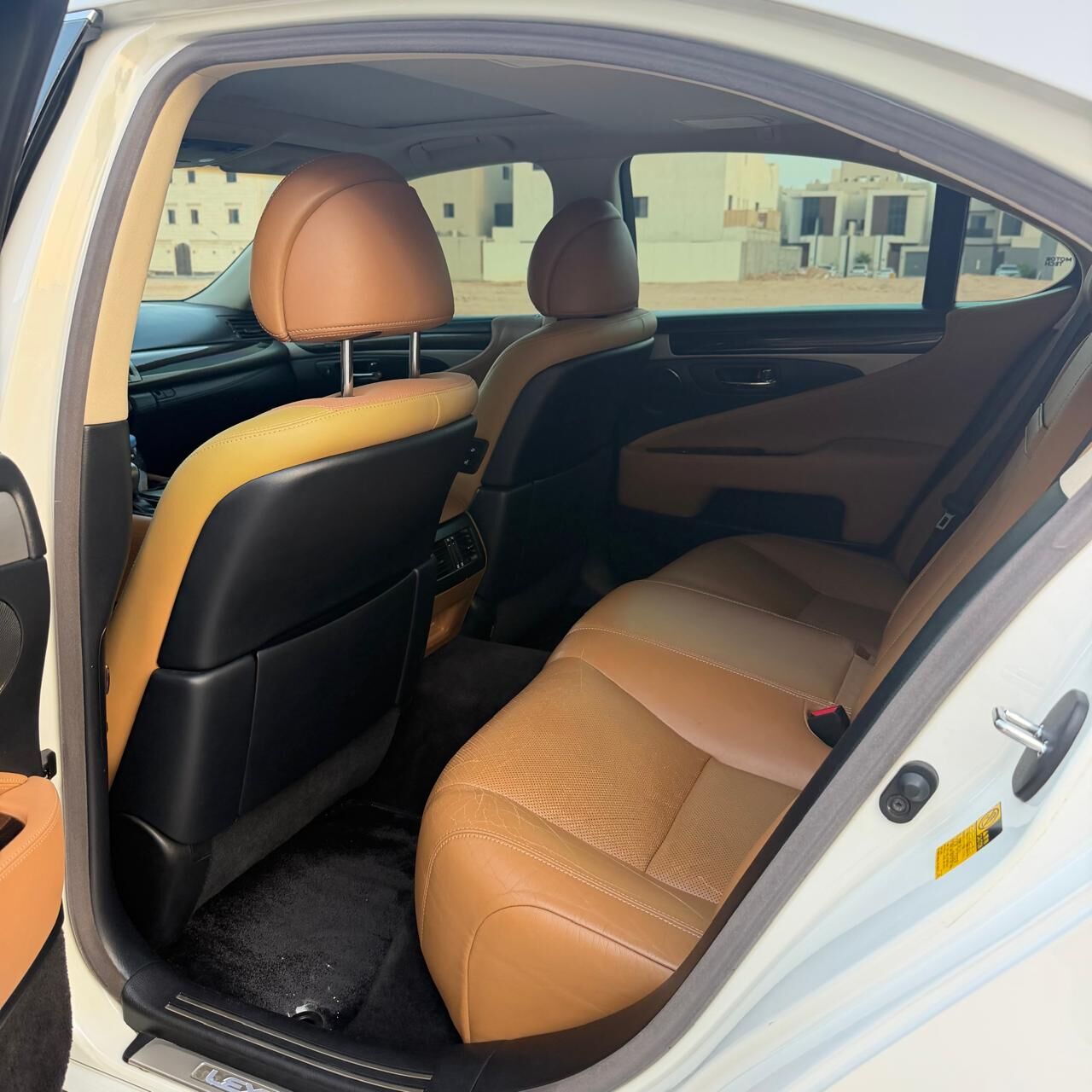 Al Manar, Vehicles, Cars & Trucks , SAR 110000,  Lexus LS 460,  2014,  Automatic,  145000 KM,  Excellent Condition