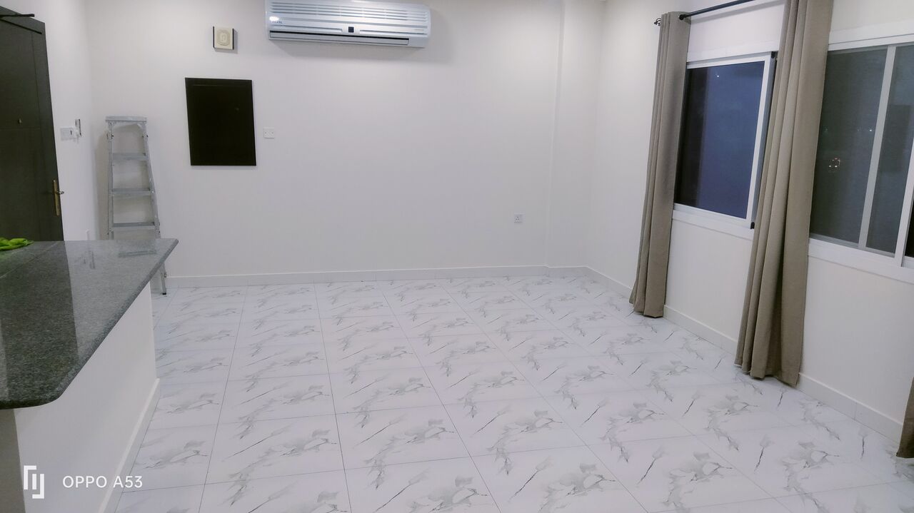 Juffair, Apartments, Flats, Houses & Villas, BHD 275/month,  2 BR,  Semi Furnished 2 Bedroom Flat For Rent In Juffair ( All Inclusive Ewa)