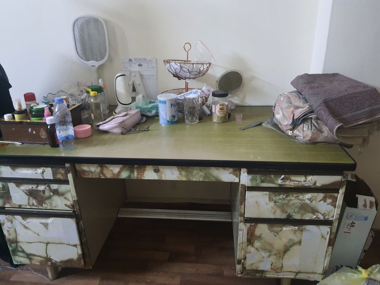Al Malaz, Furniture, SAR 1000,  Urgent Sale Of Used Household Furniture Items.