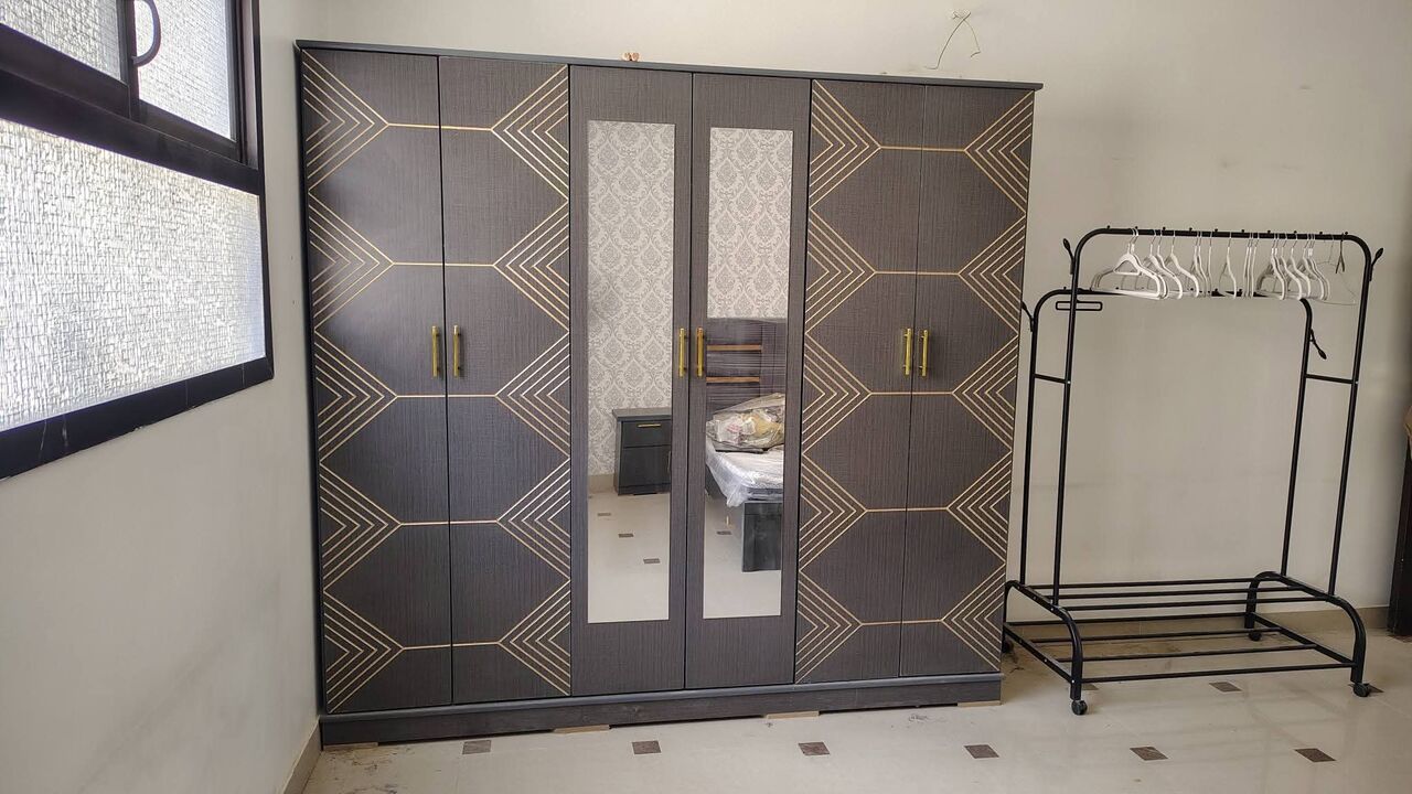 Riyadh, Household Items, SAR 1600,  Bedroom Sets For Sale SAR 1600 Each
