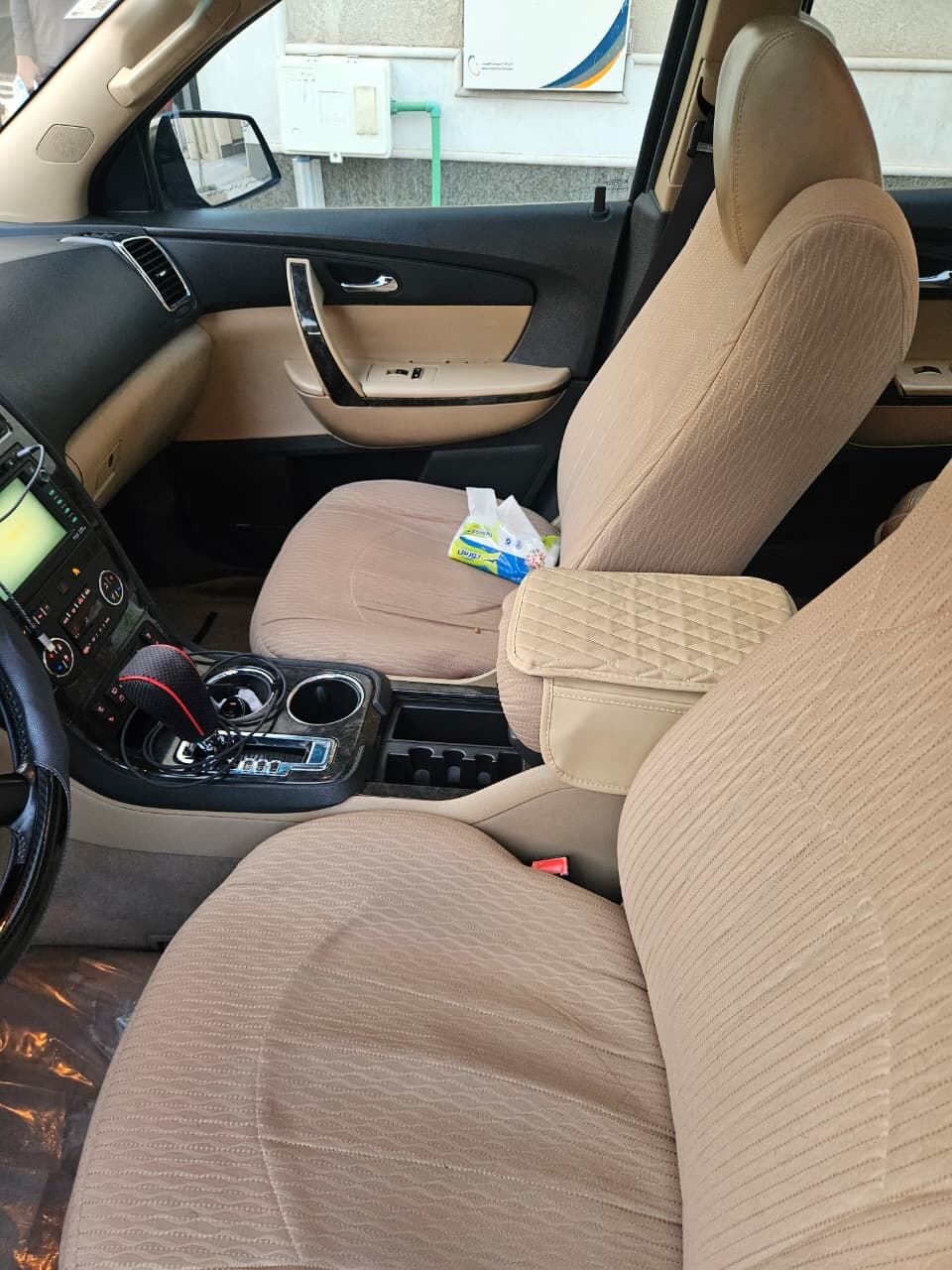 Riyadh, Vehicles, Cars & Trucks , SAR 22000,  GMC Acadia Denali,  2011,  Automatic,  364650 KM,  GMC Acadia  Denali Well Maintained And In Good Overall Condition.