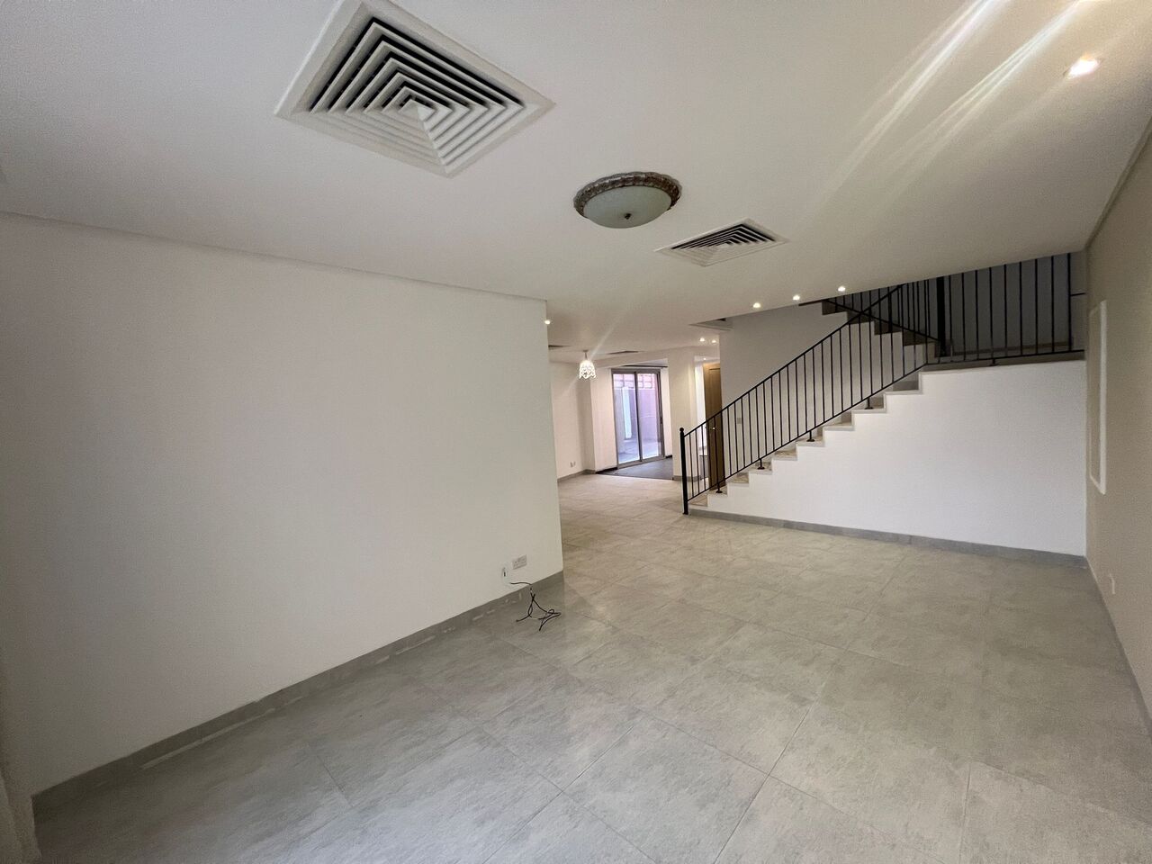 Manama, Villas, BHD 550,  3BR SEMI-FURNISHED PRIVATE VILLA FOR RENT IN BUKUWA | PRIVATE GARDEN