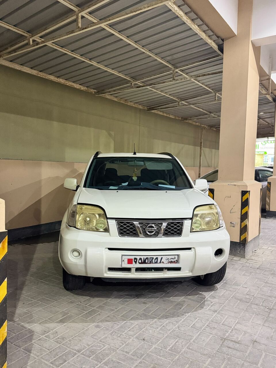 Manama, Vehicles, Cars & Trucks , BHD 950,  Nissan Xtrail,  2005,  Automatic,  394270 KM,  Nissan X-trail Family Used Car