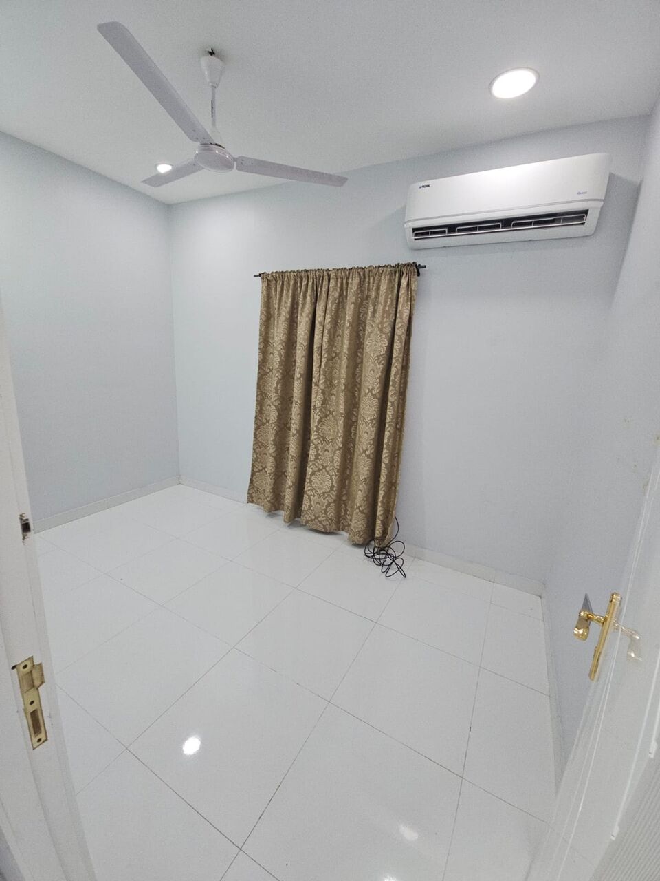 Budaiya, Apartments, Flats, Houses & Villas, BHD 150/month,  1 BR,  40 Sq. Meter,  Semi Furnished Flat For Rent In Budaiya