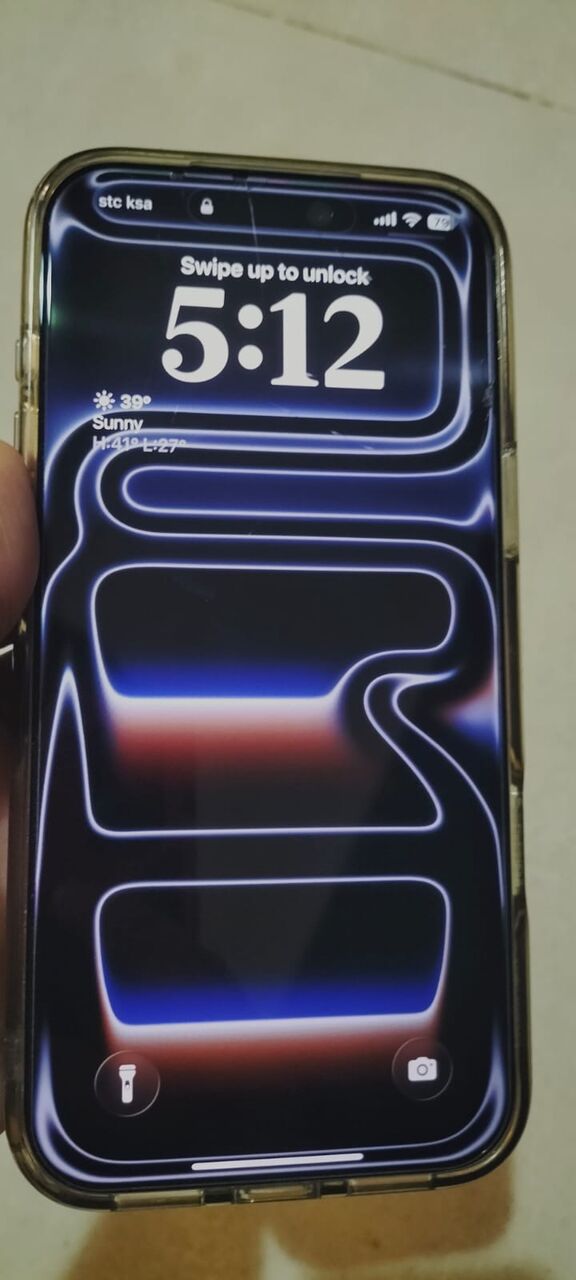 Olaya, Mobile Phones, SAR 4200,  Iphone 17 Pro Max 256 Gb Deep Blue + Three Cases
