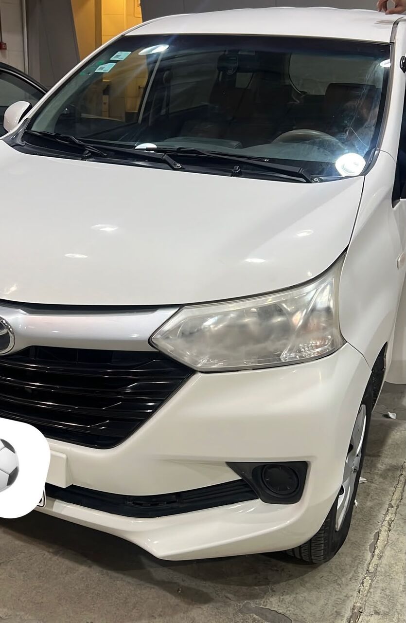 Riyadh, Vehicles, Cars & Trucks , SAR 27500,  Toyota Avanza,  2016,  Automatic,  180 KM,  White  Avanza For Sale- Less KM Run