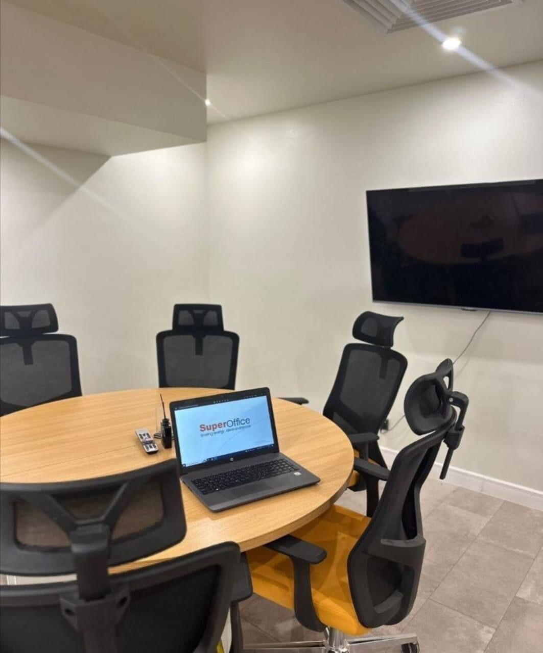 Al Suwaidi, Offices, SAR 1500,  5000 Sq. Meter,  Fully Furnished Offices &mdash; Ready For You To Get To Work - Suwaidi Branch