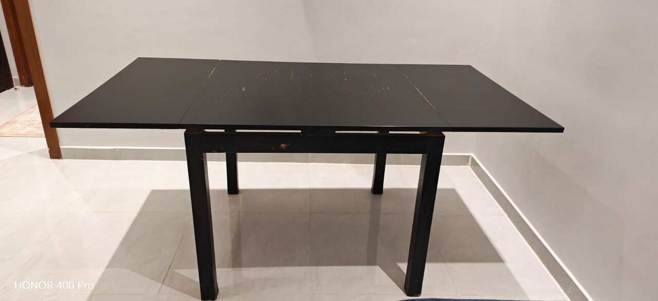 Jeddah, Furniture, SAR 260,  Dining Table Extendable Wood