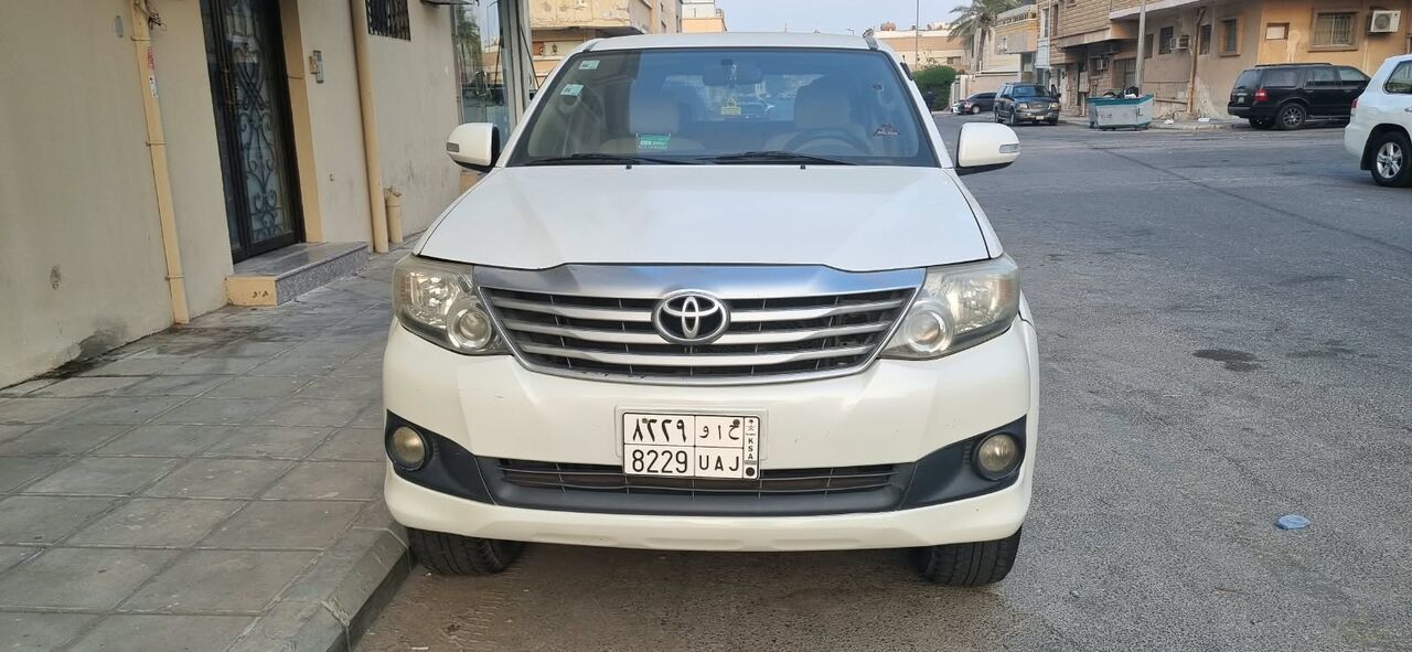 Dammam, Vehicles, Cars & Trucks , SAR 40500,  Toyota Fortuner,  2013,  Automatic,  384470 KM,  Family Used , , 284470 KM, Petrol,  ,SAR 40500,