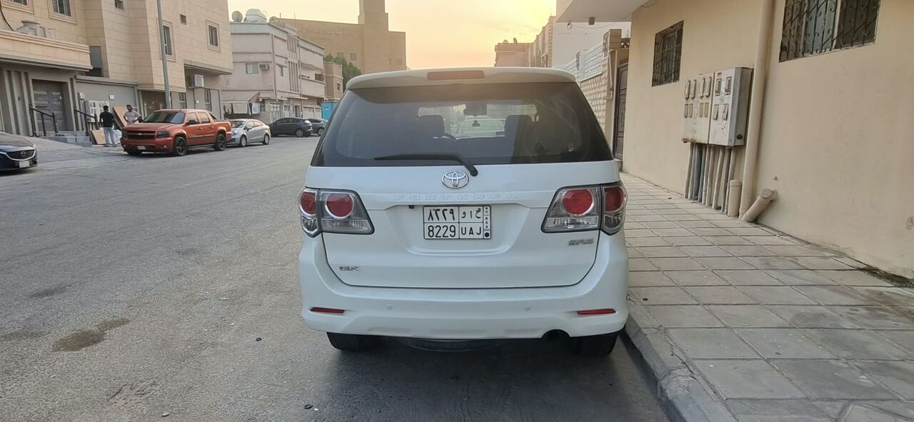 Dammam, Vehicles, Cars & Trucks , SAR 40500,  Toyota Fortuner,  2013,  Automatic,  384470 KM,  Family Used , , 284470 KM, Petrol,  ,SAR 40500,