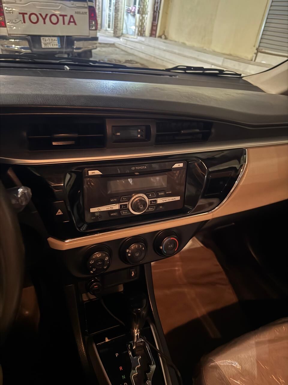 Riyadh, Vehicles, Cars & Trucks , SAR 28000,  Toyota Corolla,  2015,  Automatic,  329 KM,
