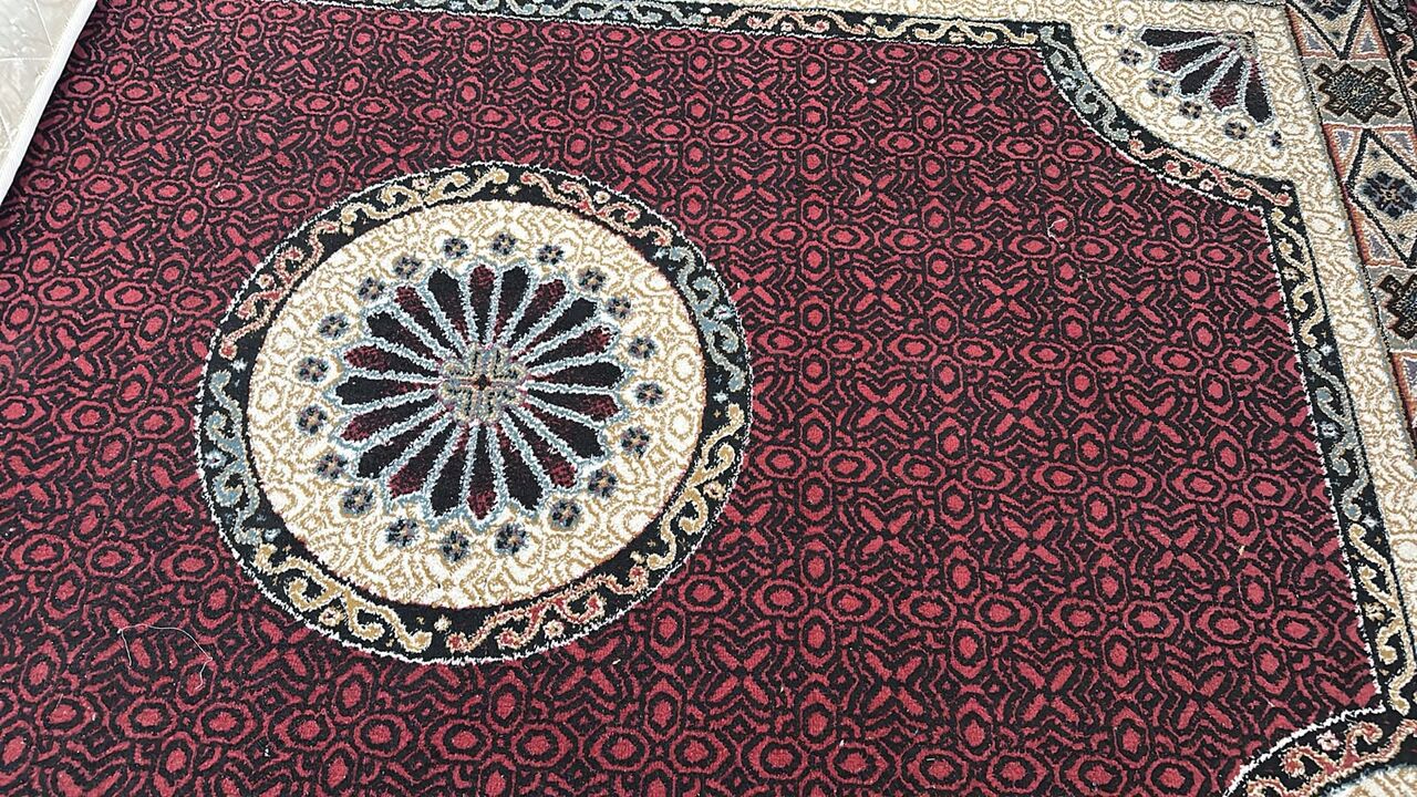 Jeddah, Household Items, SAR 100,  Carpet
