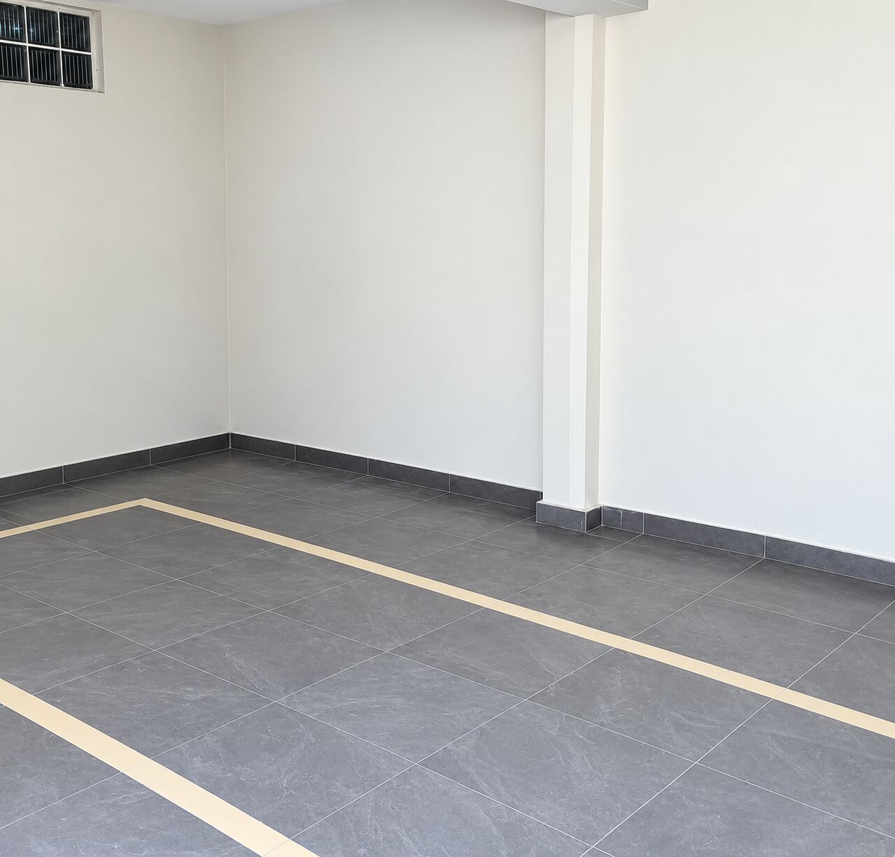 Jid Ali, Commercial Villas, BHD 420,  For Rent &ndash; Spacious Villa In Isa Town, Near Jid Ali Road.