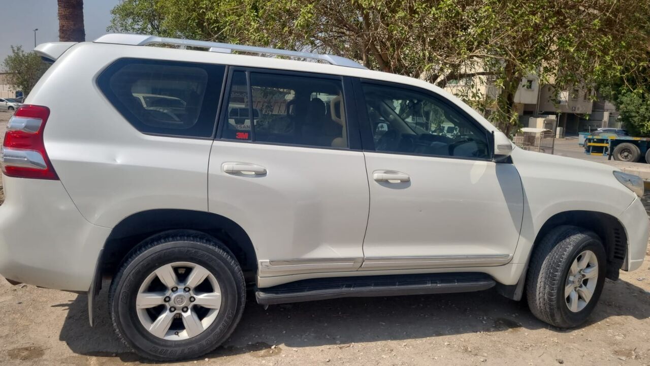Dammam, Vehicles, Cars & Trucks , SAR 70000,  Toyota Land Cruiser Prado,  2015,  Automatic,  400000 KM,  Prado For Sale