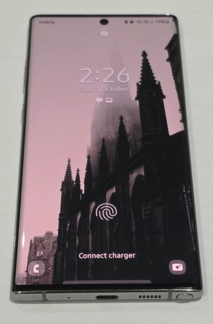 Al Sahafa, Mobile Phones, SAR 2000,  Samsung Fold 4 & Galaxy Note 10+